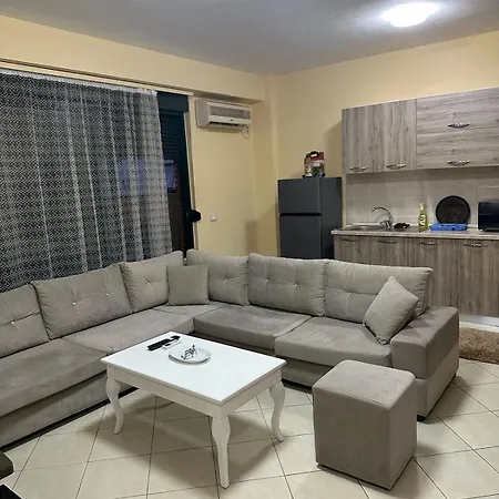 Daire Kompleksi Delijorgji Apartament *