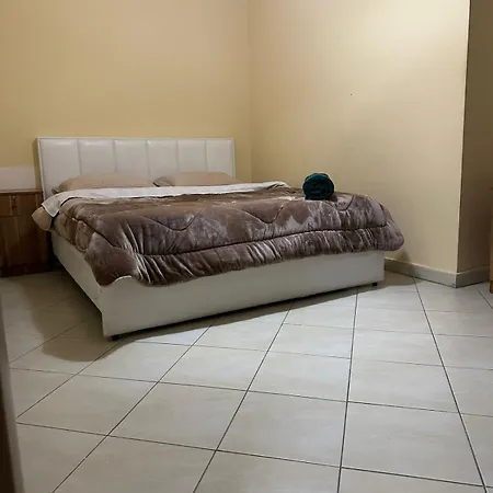 Kompleksi Delijorgji Apartament Tiran